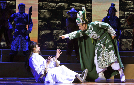 Cải lương khởi sắc hay chỉ là điểm sáng nhất thời?