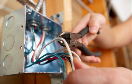 Đại biểu băn khoăn đề xuất cắt điện, nước của Hà Nội