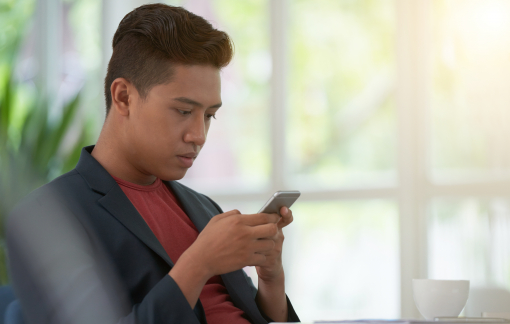 Mỗi lần chuyển khoản, tôi lại thấy có lỗi với vợ