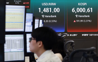 Dầu giảm, chứng khoán đồng loạt tăng trước tín hiệu Mỹ và Iran tái đàm phán