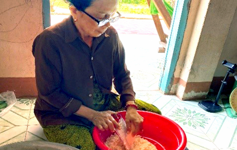 Bánh khoai mì hấp của ngoại