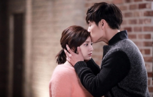 Bạn trai quá tử tế hay đang giấu điều gì?