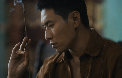 Kiều Minh Tuấn gặp tai nạn khi đóng phim kinh dị ‘Phí Phông: Quỷ máu rừng thiêng’