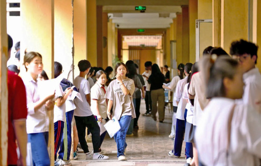 Nên mở thêm cơ hội học THPT