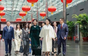 Phu nhân Ngô Phương Ly gặp gỡ, trao đổi với Phu nhân Tổng Bí thư, Chủ tịch nước Trung Quốc Tập Cận Bình - Giáo sư Bành Lệ Viên