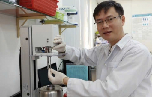 Nhà khoa học tốp 100.000 thế giới làm Phó hiệu trưởng Trường ĐH Quốc tế TPHCM