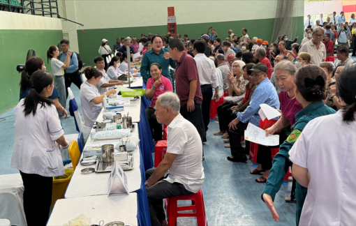 TPHCM: 168 phường, xã tổ chức khám tầm soát cho người dân
