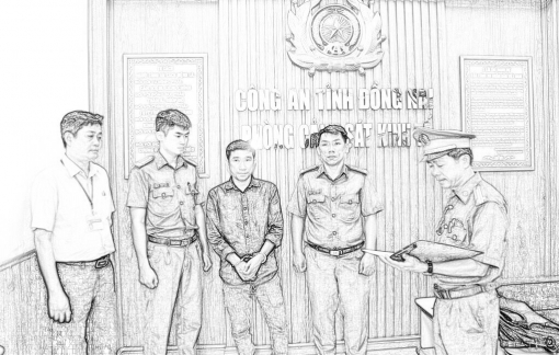 Bắt 2 người đổ gần 600 tấn da bò vụn ra môi trường