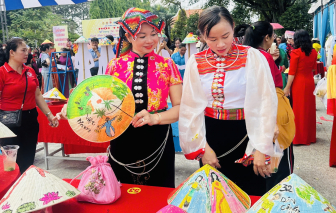 Xã Vĩnh Lộc tổ chức ngày hội văn hóa, thắt chặt tình đoàn kết