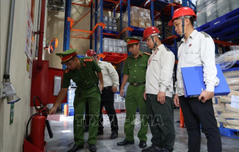 Báo động nguy cơ cháy nổ cao mùa nắng nóng ở TPHCM