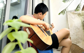 Con lớn lên từ những điều vừa đủ