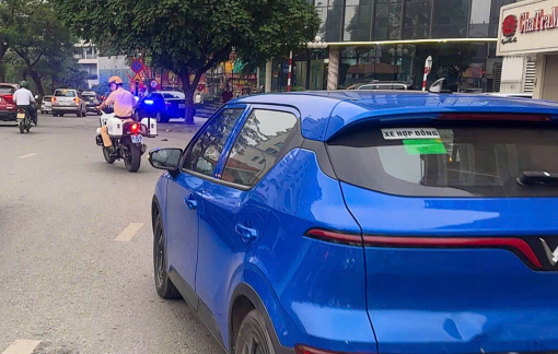 CSGT mở đường đưa sản phụ đến bệnh viện an toàn