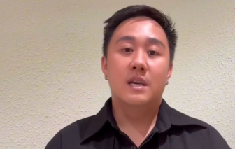 Ca sĩ Trung Quân Idol đăng video và trực tiếp đến xin lỗi bác sĩ bị anh hành hung