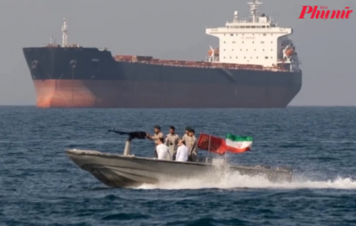 Iran tấn công tàu container gần eo biển Hormuz, cảnh báo giáng đòn huỷ diệt vào kẻ thù