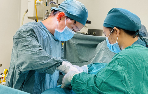 Bệnh hiếm ở trẻ sơ sinh, bé gái 6 ngày tuổi nguy kịch