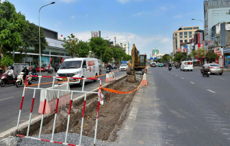 Phá bỏ dải phân cách trên đường Cộng Hòa để giảm kẹt xe