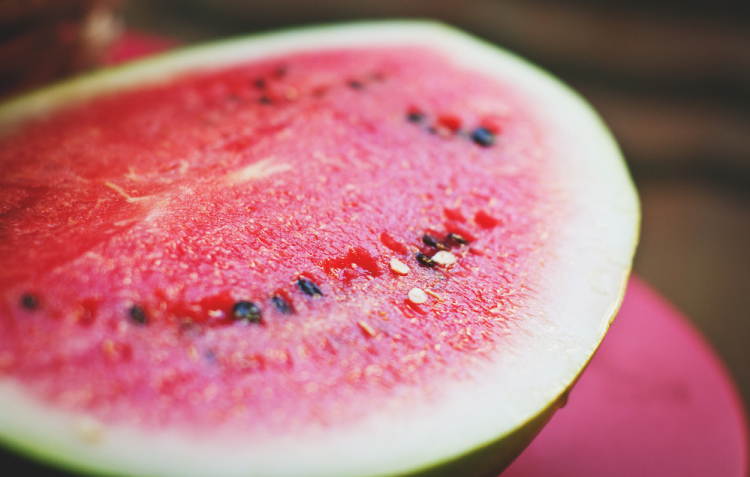 Thực phẩm giải nhiệt mùa nóng - không phải lúc nào cũng tốt