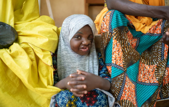 Phát hiện vi khuẩn 'ăn mòn khuôn mặt' của trẻ