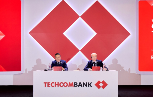 Chia cổ tức và cổ phiếu thưởng tỷ lệ lên đến 67%, Techcombank khẳng định vị thế dẫn đầu khối ngân hàng