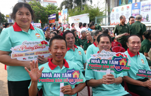 Chung tay xây dựng phường Bàn Cờ 'An toàn – Văn minh – Cờ hoa muôn sắc'