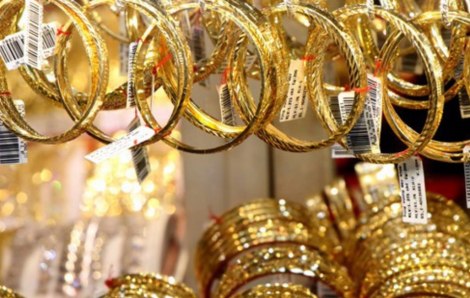 Giá vàng ngày 27/4: vàng thế giới tiếp tục giảm, dòng tiền chuyển dịch sang cổ phiếu