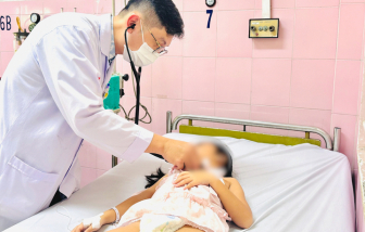 25 người tại trường tiểu học ở TPHCM nghi ngộ độc thực phẩm nhập viện