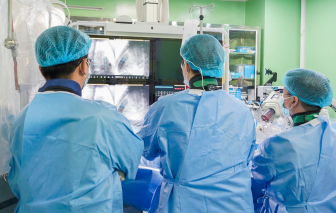 Ứng dụng thực tế ảo, cứu bé gái 'tim bẩm sinh tím'