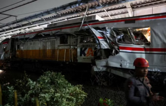 Va chạm tàu ở Indonesia, it nhất 14 người thiệt mạng, hơn 80 người bị thương