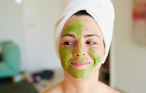 'Cấp cứu' làn da sau một ngày dầm nắng bằng mặt nạ thiên nhiên