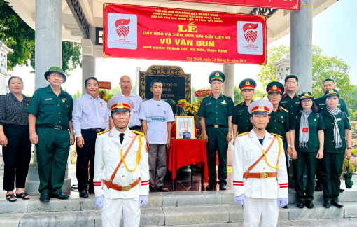 Họ đã đưa các anh về với quê hương đất mẹ