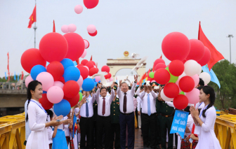 Tổng bí thư, Chủ tịch nước Tô Lâm tham dự Lễ thượng cờ Ngày hội Thống nhất non sông