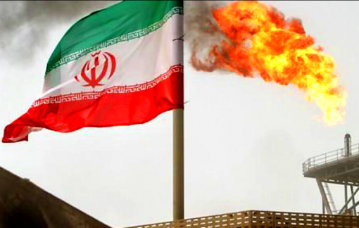 Mỹ siết trừng phạt, ngành dầu mỏ Iran tiến sát ‘điểm không thể quay đầu’