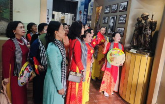 Phụ nữ Diên Hồng tìm về địa chỉ đỏ bồi đắp lòng yêu nước