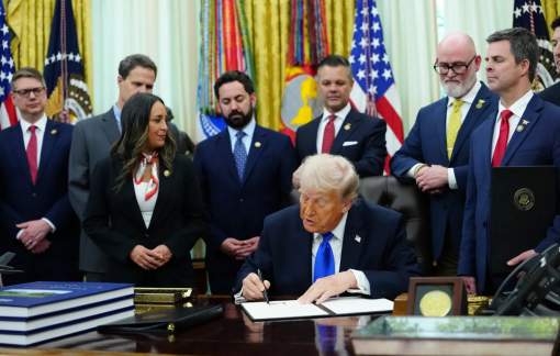 Tổng thống Trump không mặc áo chống đạn vì sợ trông ‘béo’
