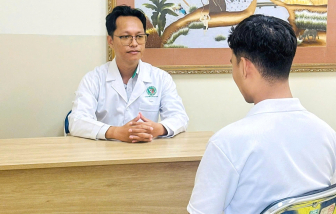 Áp lực mùa thi: Đừng để gia đình rơi vào khủng hoảng