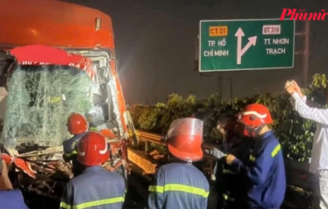 Cận cảnh hiện trường vụ tai nạn khiến 21 người mắc kẹt trên cao tốc TPHCM - Long Thành - Dầu Giây