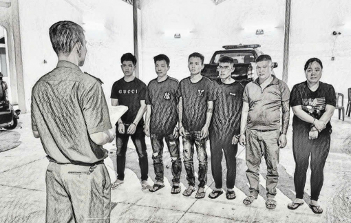 Phá đường dây mua bán người làm nhân viên quán karaoke