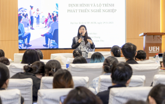 Gần 700 chuyên gia, lãnh đạo doanh nghiệp giảng dạy tại Đại học Kinh tế TPHCM