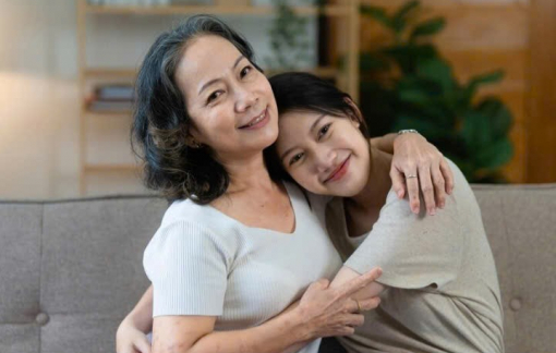 Ngày của Mẹ: Thương mẹ đừng đợi mình giàu