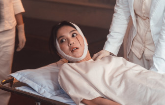 Phim 'Thẩm mỹ viện âm phủ': Ý tượng lạ, hù dọa không kịp thở
