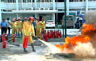 Đội PCCC và CNCH Văn phòng Công ty Cổ phần Điện lực Khánh Hòa tổ chức diễn tập phòng cháy chữa cháy năm 2026
