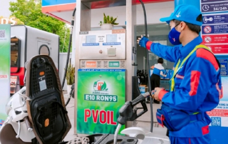 Doanh nghiệp tại TPHCM chuyển sang bán xăng E10 trước thời hạn