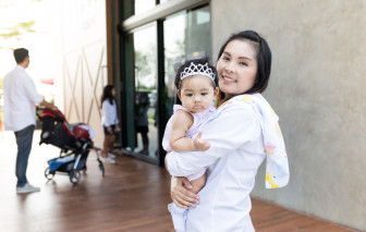 Đàn ông thương vợ hay không, có con mới biết