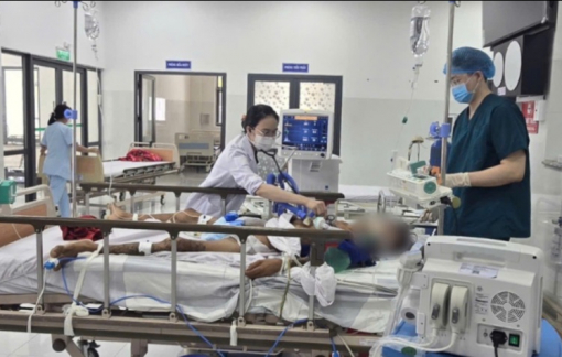 Bác sĩ tại Côn Đảo tiếp tục cứu sống người đàn ông hôn mê nguy kịch