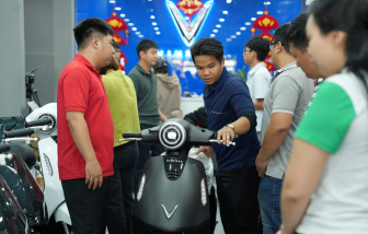 Hà Nội dự kiến hỗ trợ tới 20 triệu đồng khi chuyển đổi xe máy xăng sang xe điện