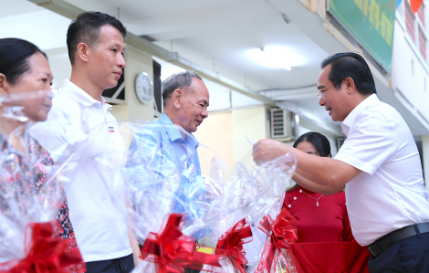 TPHCM dự kiến tặng 1 triệu đồng cho hộ khó khăn dịp kỷ niệm 50 năm mang tên Bác