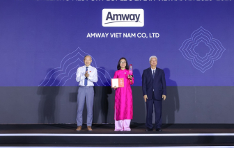 Amway Việt Nam ghi dấu lần thứ 10 được vinh danh tại Giải thưởng Rồng Vàng