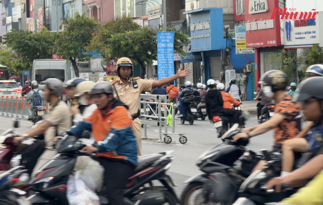 Người dân phấn khởi khi đường Cộng Hòa ‘hạ nhiệt’ nhờ giải pháp phân làn đảo chiều