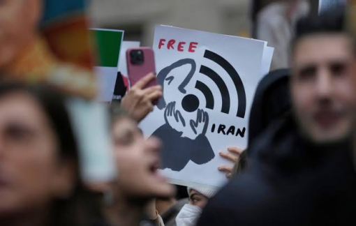 Người dân Iran bức xúc vì internet 'phân biệt giai cấp'