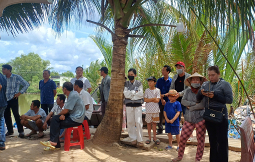 Chồng đổ xăng đốt cả nhà vì mâu thuẫn gia đình